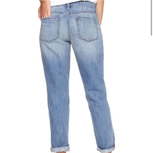 Gap NWT 1969Mid Rise Straight Leg Boyfriend raw hem Distressed Jeans 16 - Picture 2 of 7